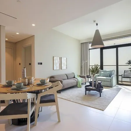 Stunning Beachfront 1Br Apartment In Palm Jumeirah Dubai Esterno foto