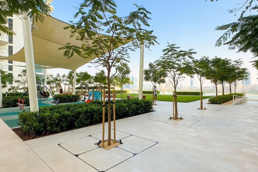 Appartamento Stunning Beachfront 1br In Palm Jumeirah
