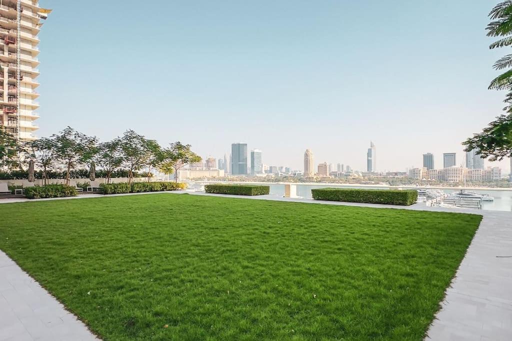 Appartamento Stunning Beachfront 1br In Palm Jumeirah Dubai