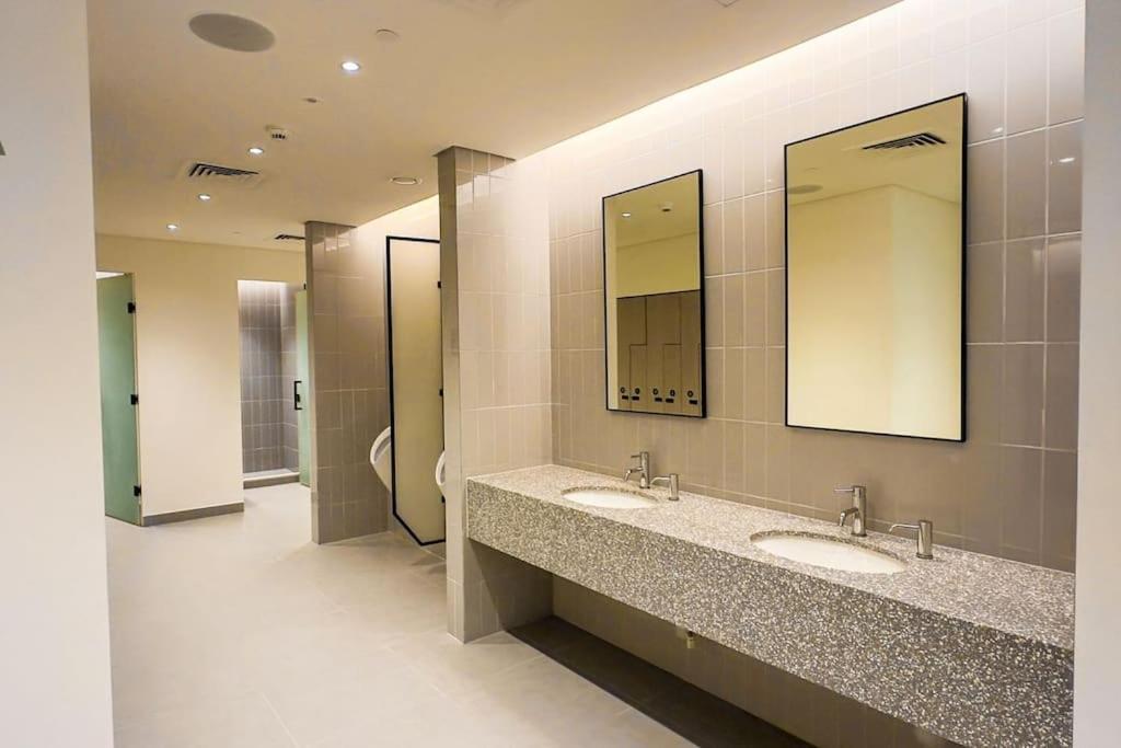 Stunning Beachfront 1br In Palm Jumeirah Appartamento