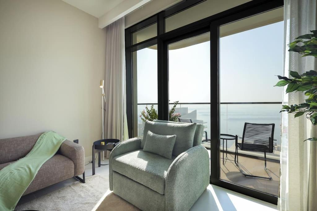 Stunning Beachfront 1br In Palm Jumeirah Appartamento *