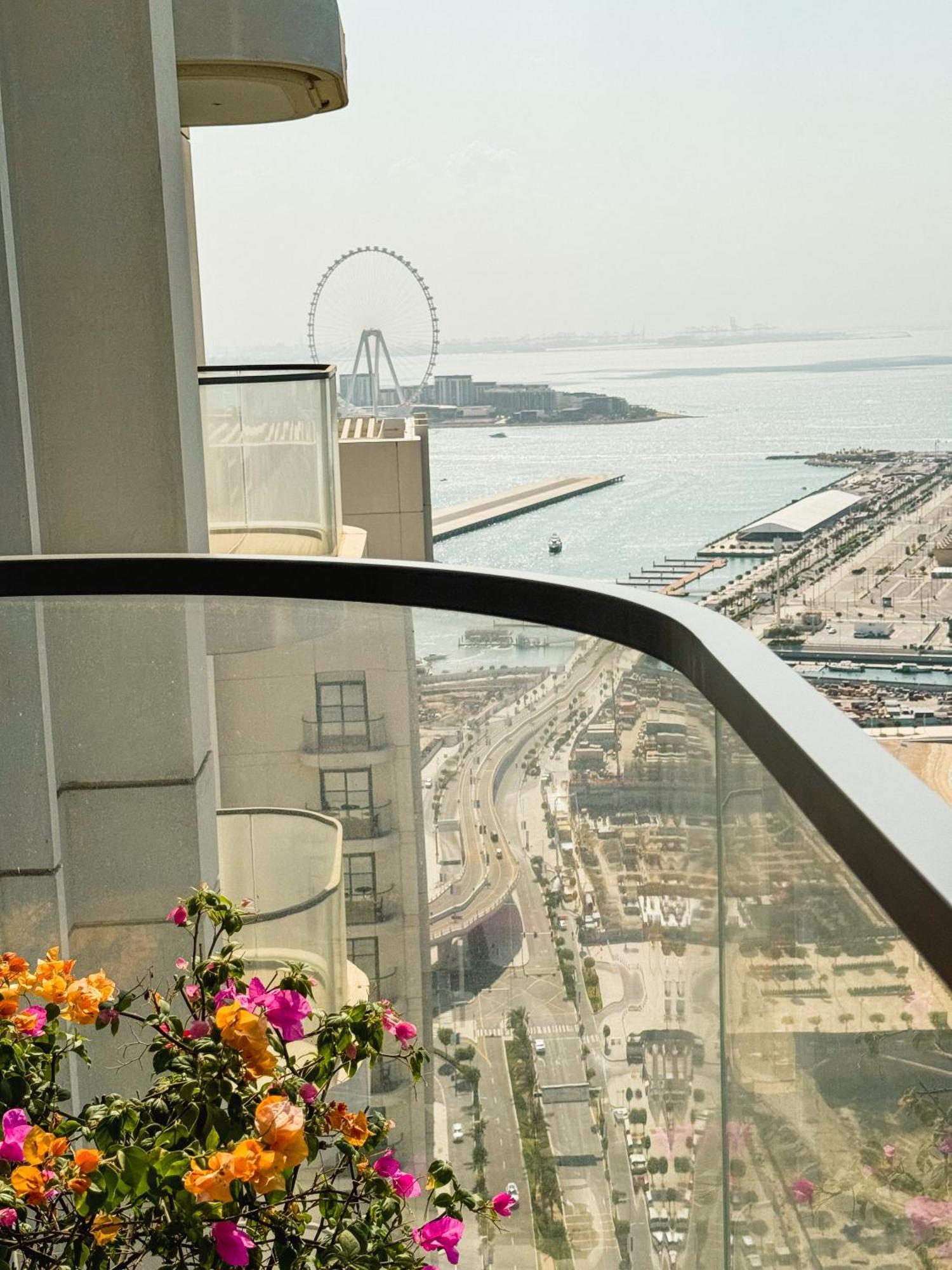 Appartamento Stunning Beachfront 1br In Palm Jumeirah