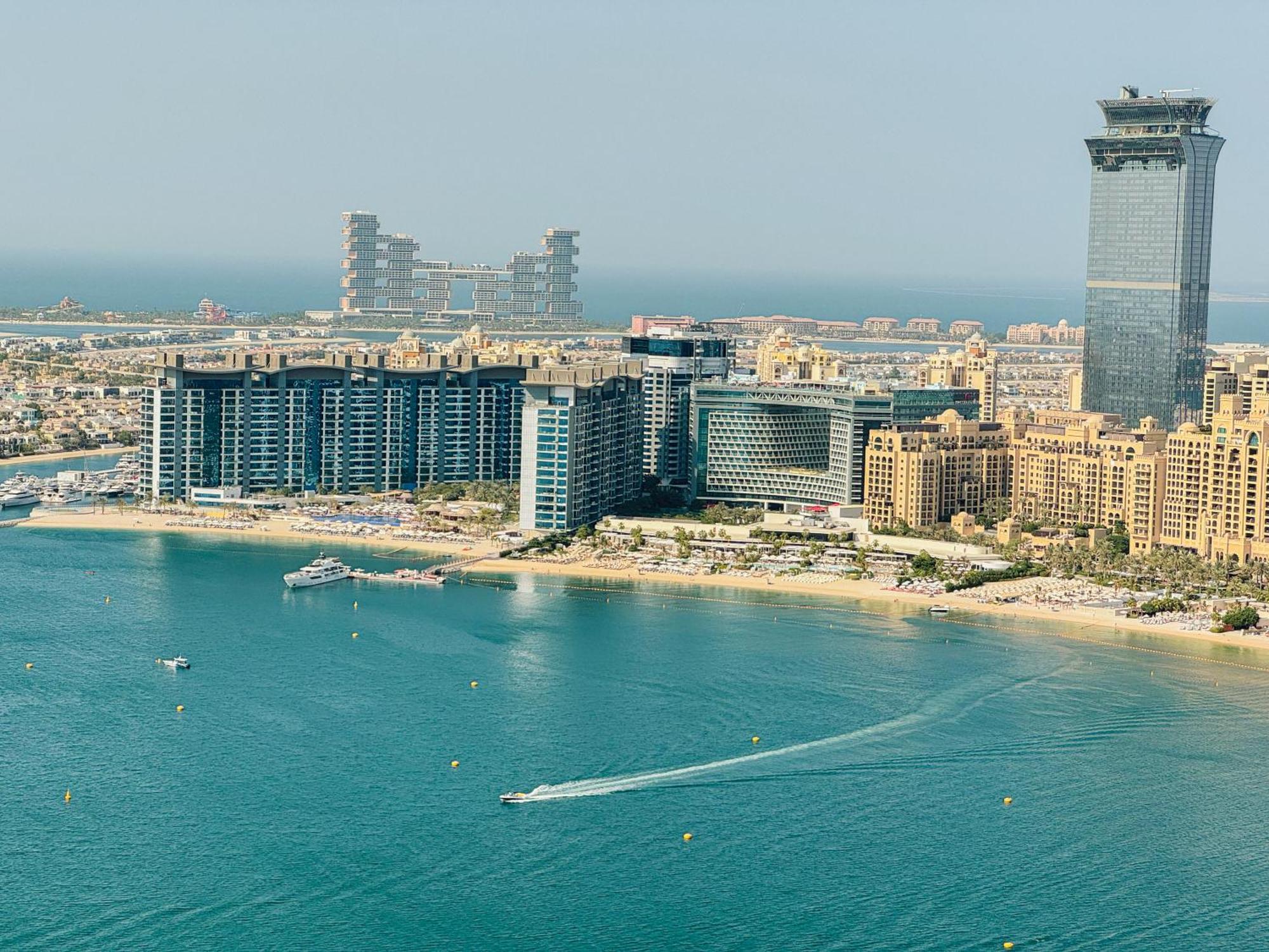 Stunning Beachfront 1br In Palm Jumeirah Appartamento *